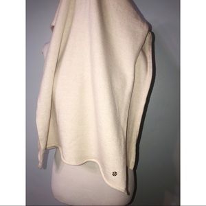 FINAL SALE! Lululemon Athletica Scarf